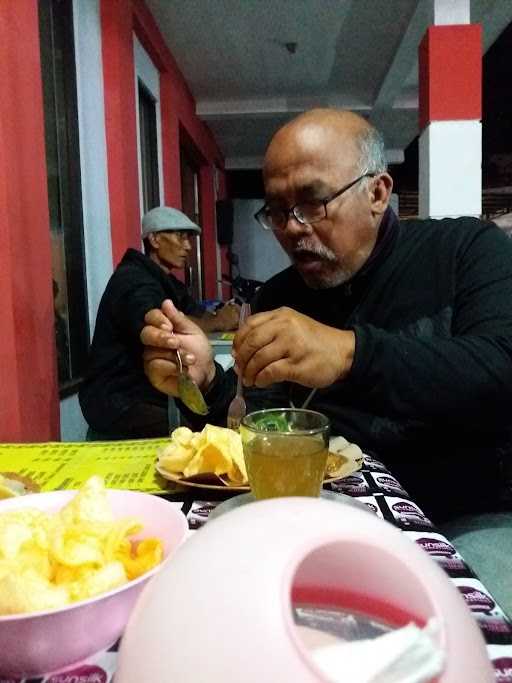 Warung Tahu Lontong Sasana 1