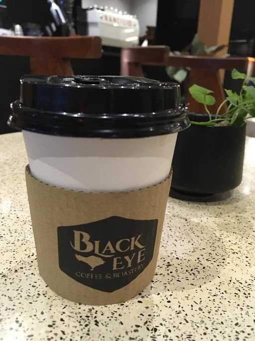 Black Eye Coffee Ubud 3