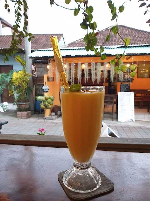 Bun Bali Cafe 2