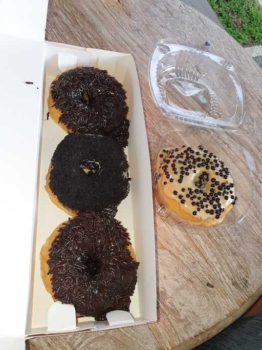 Gulali Donuts 10