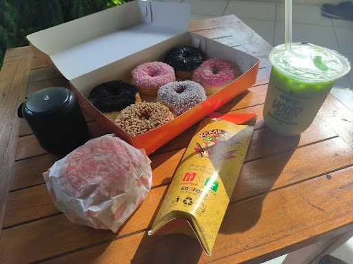 Gulali Donuts 1