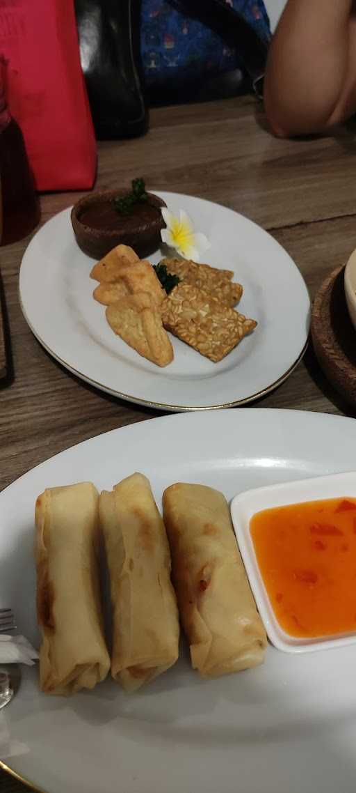 Warung Rodja 6