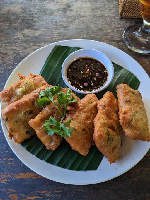 Gulai & Sate Babi Pakdebogel (Spesial Gulai Kikil & Balung Babi) 9