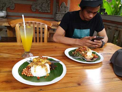 Nasi Ayam Kedewatan Ibu Agung 5