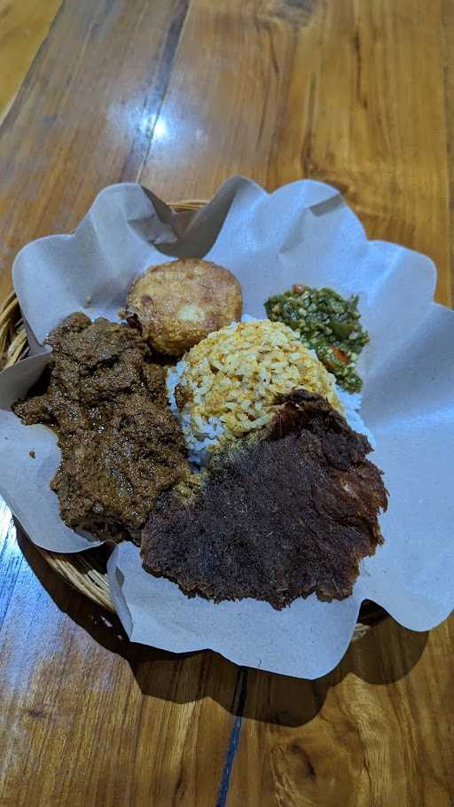 Puteri Minang Padang Food 10