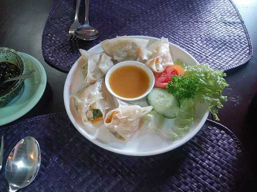 Warung Lemongrass 2