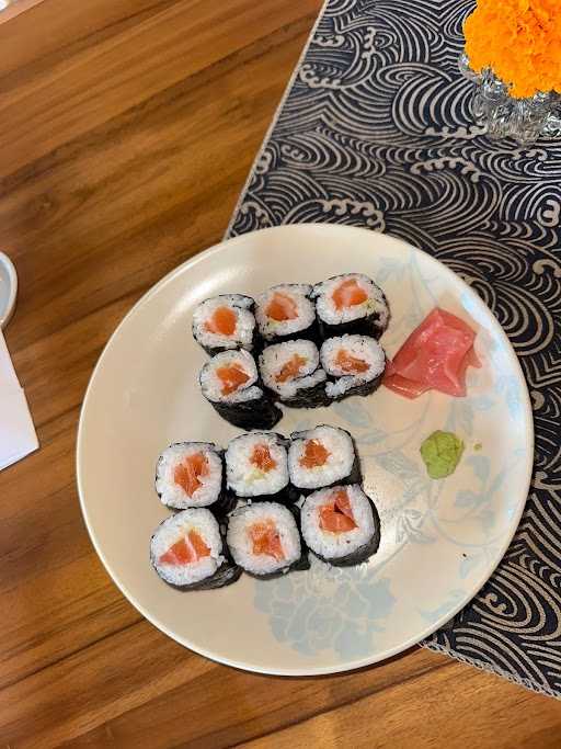 Warung Sushi 2
