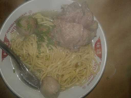 Mie Bakso Goyang Lidah H.M. Yanto 4