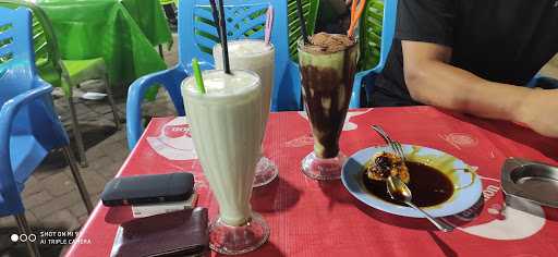 Pisang Epe & Jus Daeng Ngunjung 1