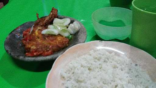 Ayam Penyet Suroboyo 1