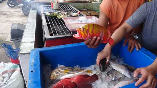 Ikan Bakar Anjungan 8