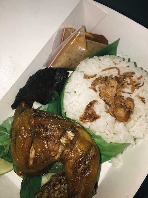 Nasi Uduk Hasanuddin 10