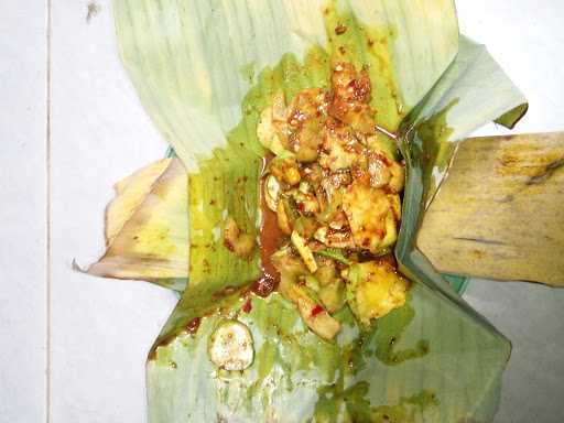 Warung Pecel Mak Mi 2