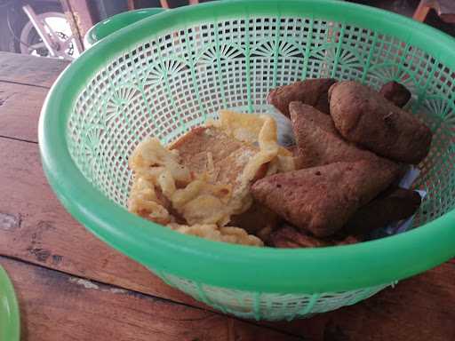 Warung Soto Daging Sapi Pak Budi 6