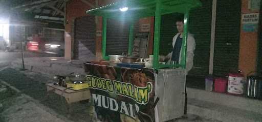 Gudeg & Soto Malam Mudal 3