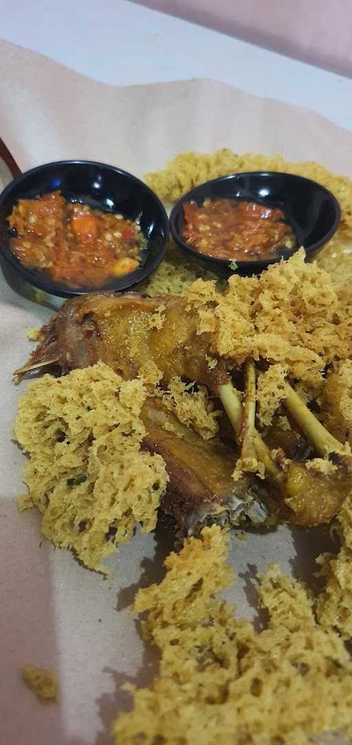 Warung Mbah Mar Ayam Dan Bebek Goreng Kremes 5