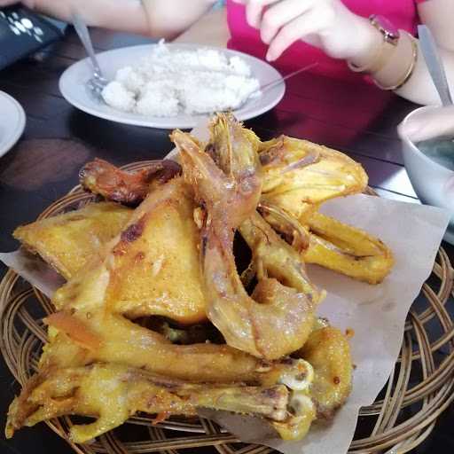 Ayam Goreng Gringsing Ibu Ayu 6