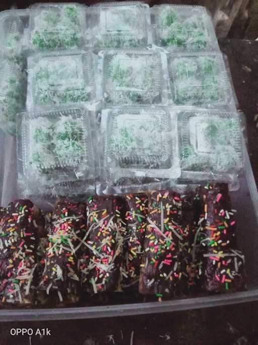 Jajanan Kue Basah Mbak Lik 5