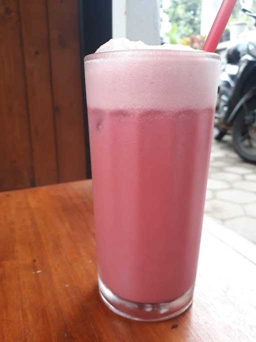 Warung Majo 7