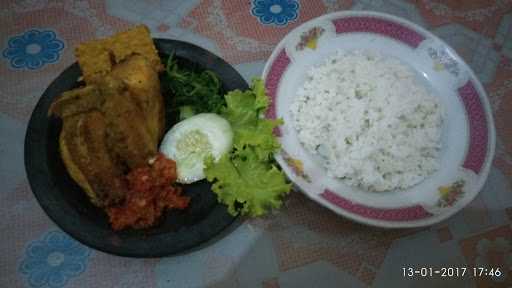 Warung Barokah Jaya Codo 7