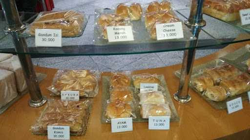 Makassar Bakery 1