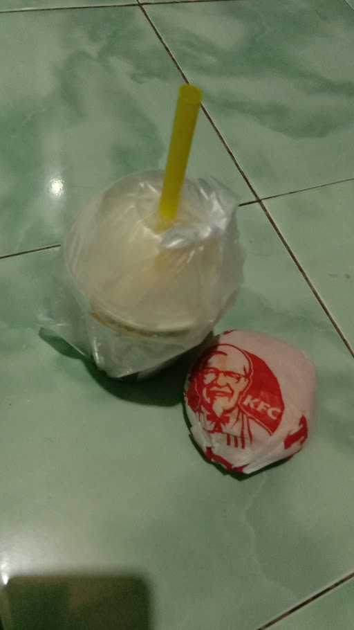 KFC - Ahmad Yani Makassar 5