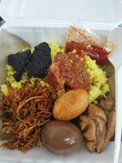 Nasi Kuning Irian Bu Nini 1