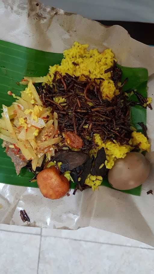 Nasi Kuning Irian Bu Nini 3