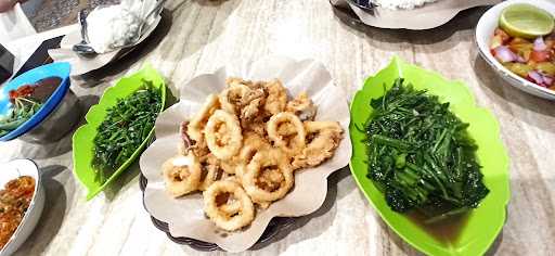 Warung Seafood Mas Yoyo 9