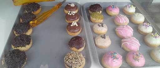 Bukena Donuts Desserts & Drinks 8