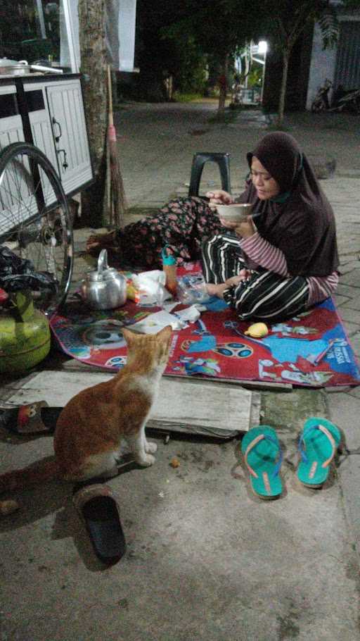 Soto Temanggung Dan Gorengan Mbah Sudar 6