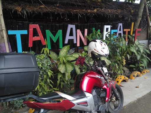 Taman Kreatif Pipitan 7