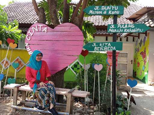 Taman Kreatif Pipitan 6