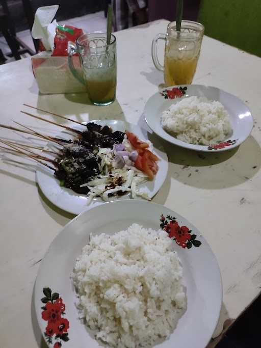 Sate Boyolali Tongseng Dan Gulai 5