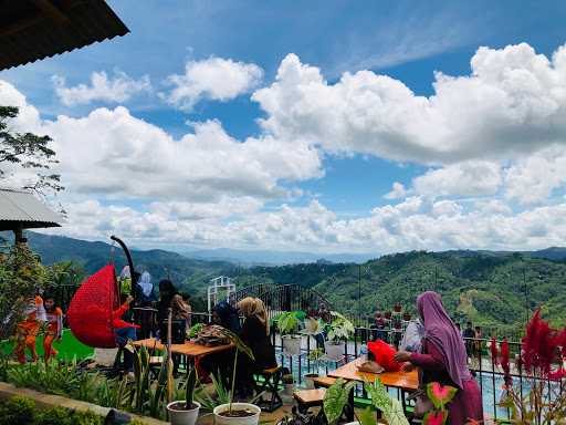 Lesehan Saung Bamboe 9