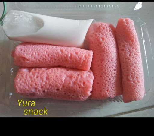 Yura Snack 1