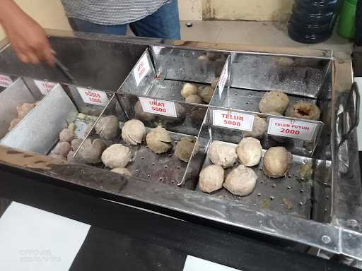 Bakso Prasmanan Fajar 1