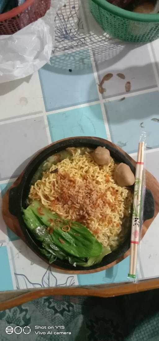 Mie Gachor 3