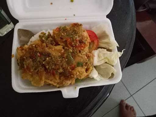 Venda Mie Ayam Geprek 3