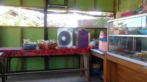 Warung Makan Ibu Kesih 9