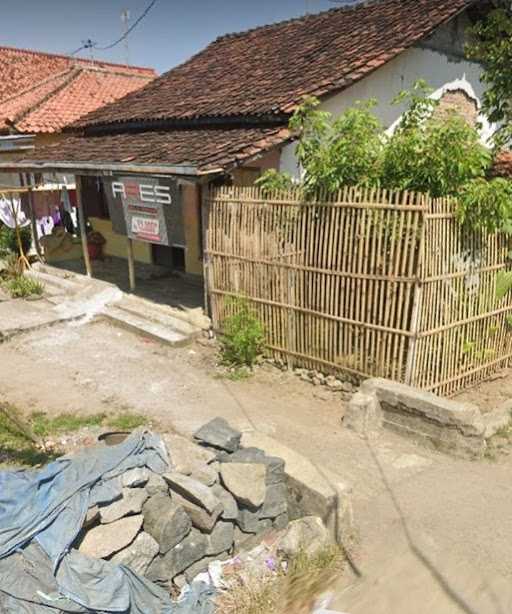 Warung Soto & Siomay Mbak Ayu / Bapuk 4