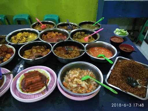 Warung Nasi Ibu Neneng 2