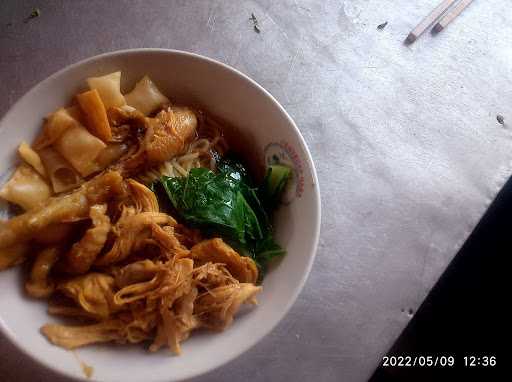 Mie Level Putra Raja 8