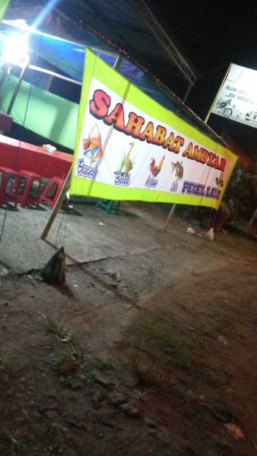 Pecel Lele Sahabat Ambyar 4