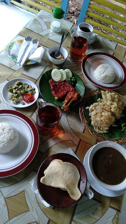 Rumah Makan Wangon Sarri 6