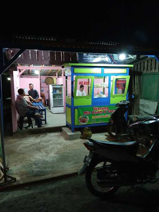 Warung Mie Ayam Soto Pasundan 7