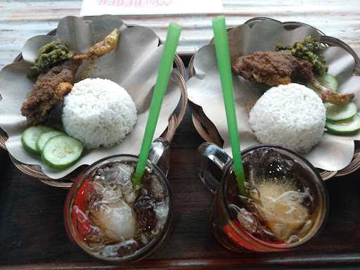 Warung Nasi Bebek Mas Luki Khas Madura 6