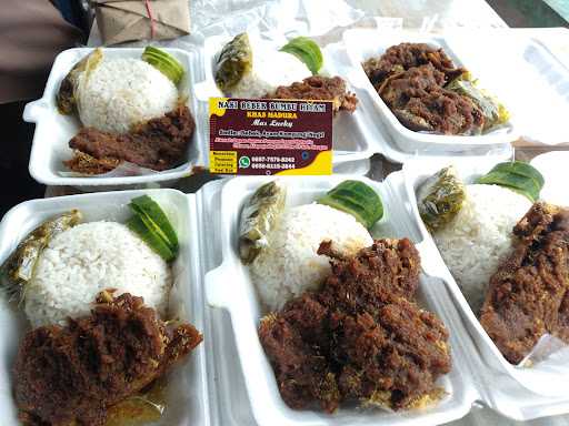 Warung Nasi Bebek Mas Luki Khas Madura 9