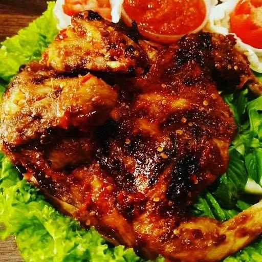 Ayam Bakar Madu Nong Nur Waringin 6