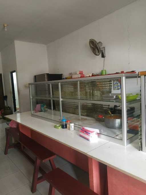 Warung Nasi Begog Jaya (Warteg) 4